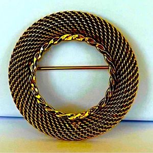 Vintage Bojar wreath mesh style brooch pin 12K Gold Filled